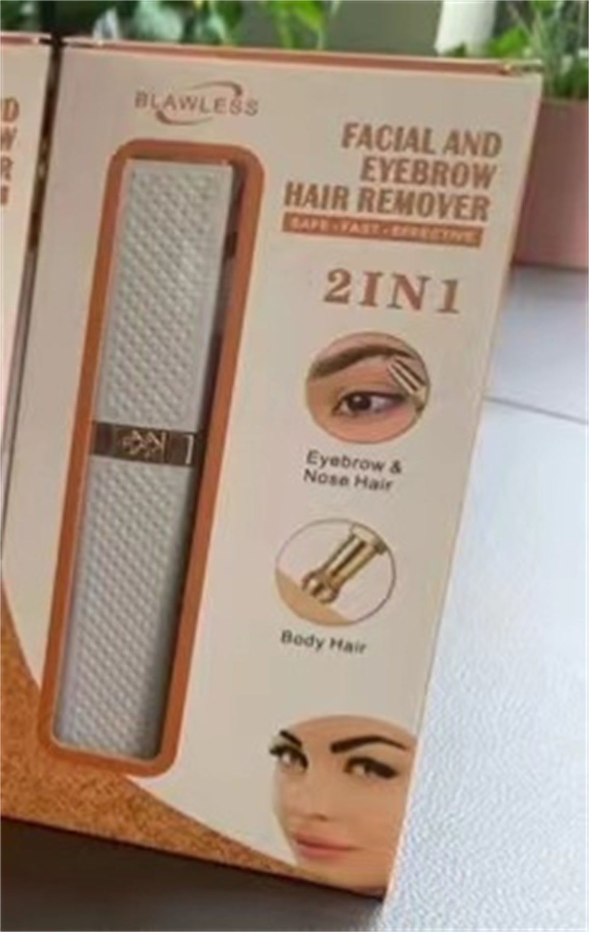 USB Rechargeable Lipstick Shaver 2 in 1 Ladies Eyebrow Trimmer